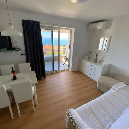 Apartment Ornela Ravni