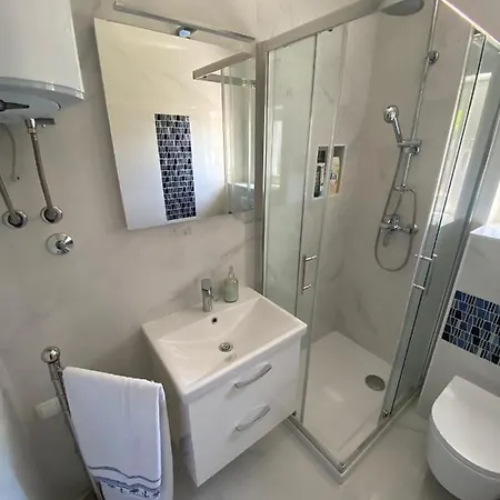 Apartment Ornela