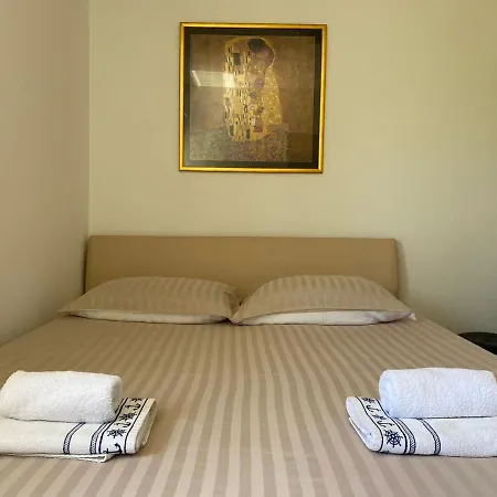 Apartment Ornela